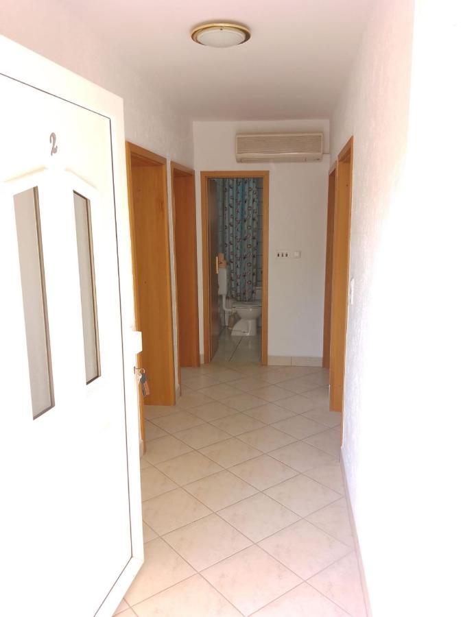 Apartman Tomic - Copacabana Beach Okrug Gornji Eksteriør bilde